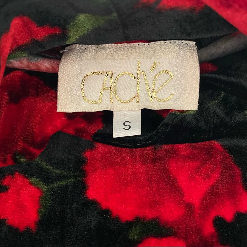 CACHE Vintage Red Floral Velvet Turtleneck Top Size S - Picture 3 of 6